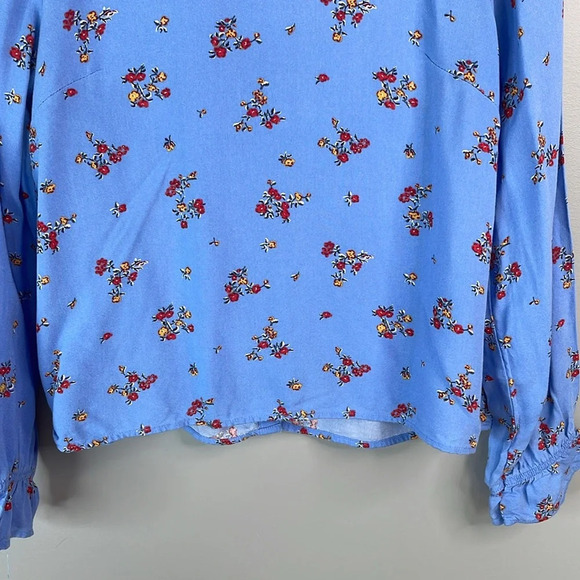 H&M Floral Patterned Viscose Button Back Blouse Corleone Blue Round Neck Size  2 - Picture 6 of 13